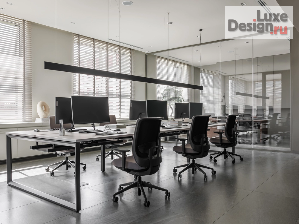 Дизайн интерьера офиса "Офис в Санкт-Петербурге" (фото 3)