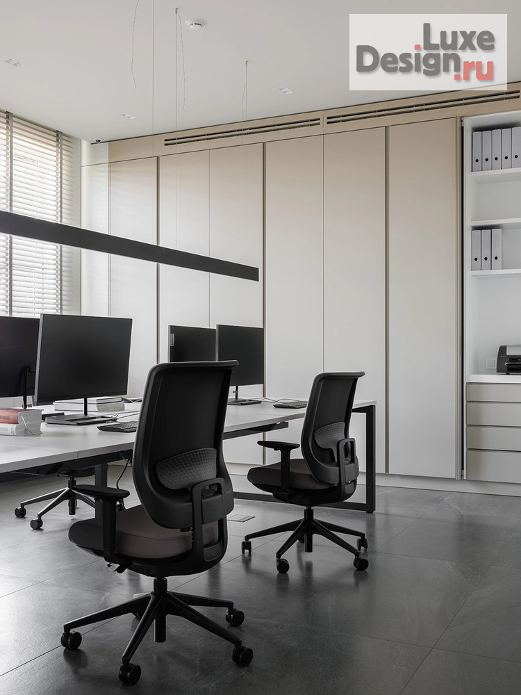 Дизайн интерьера офиса "Офис в Санкт-Петербурге" (фото 18)