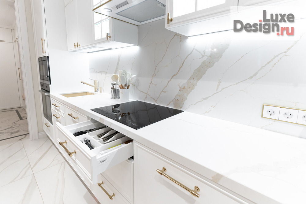 Дизайн интерьера кухни "Кухня-гостиная  в ЖК Нахимов" (фото 10)