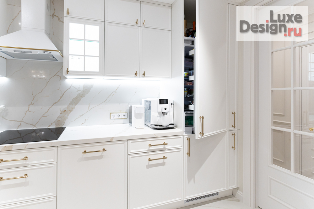 Дизайн интерьера кухни "Кухня-гостиная  в ЖК Нахимов" (фото 13)