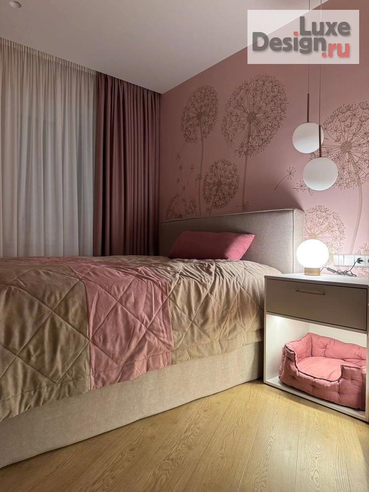 Дизайн интерьера спальни "Дизайн-проект комнаты 14м2 Савушкино 127" (фото 7)