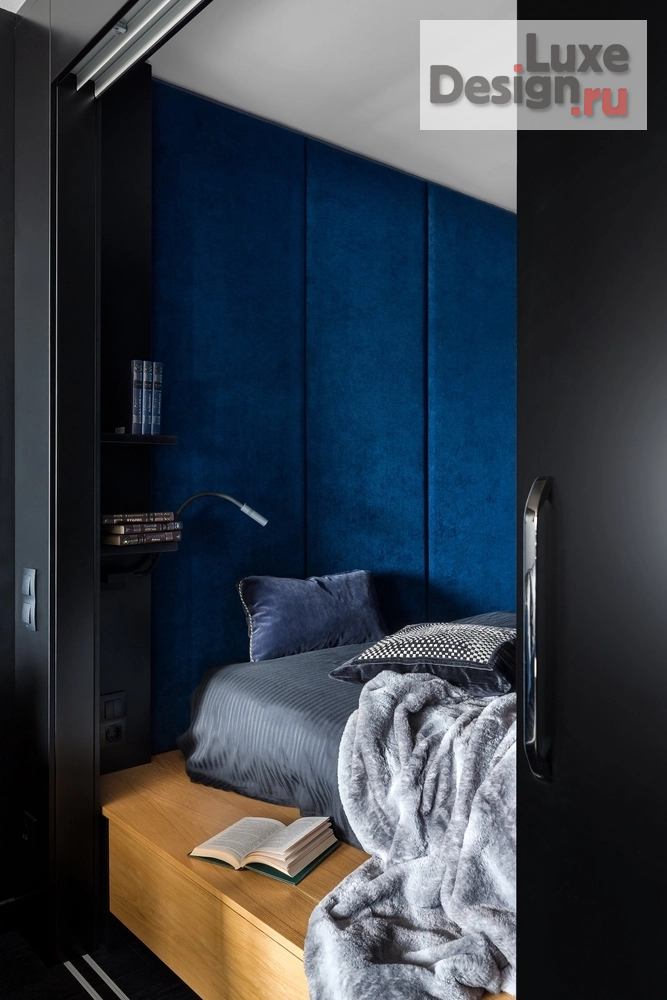 Дизайн интерьера однокомнатной квартиры "Все оттенки черного (современный интерьер для молодого человека)" (фото 2)