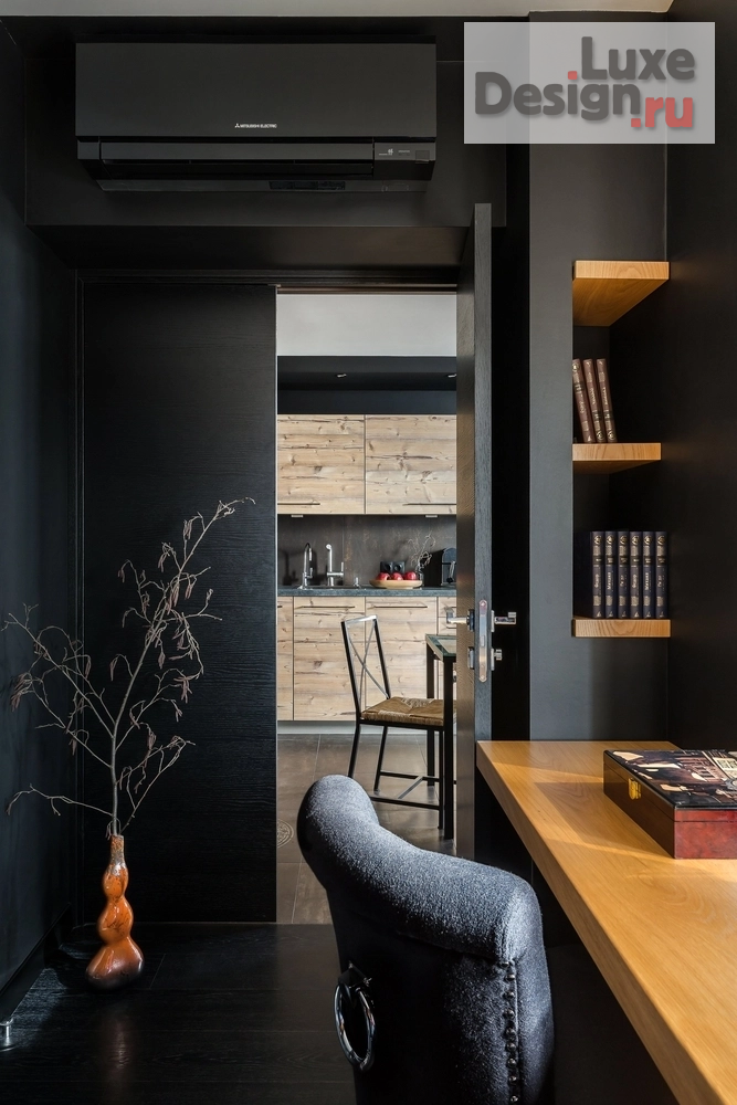 Дизайн интерьера однокомнатной квартиры "Все оттенки черного (современный интерьер для молодого человека)" (фото 4)