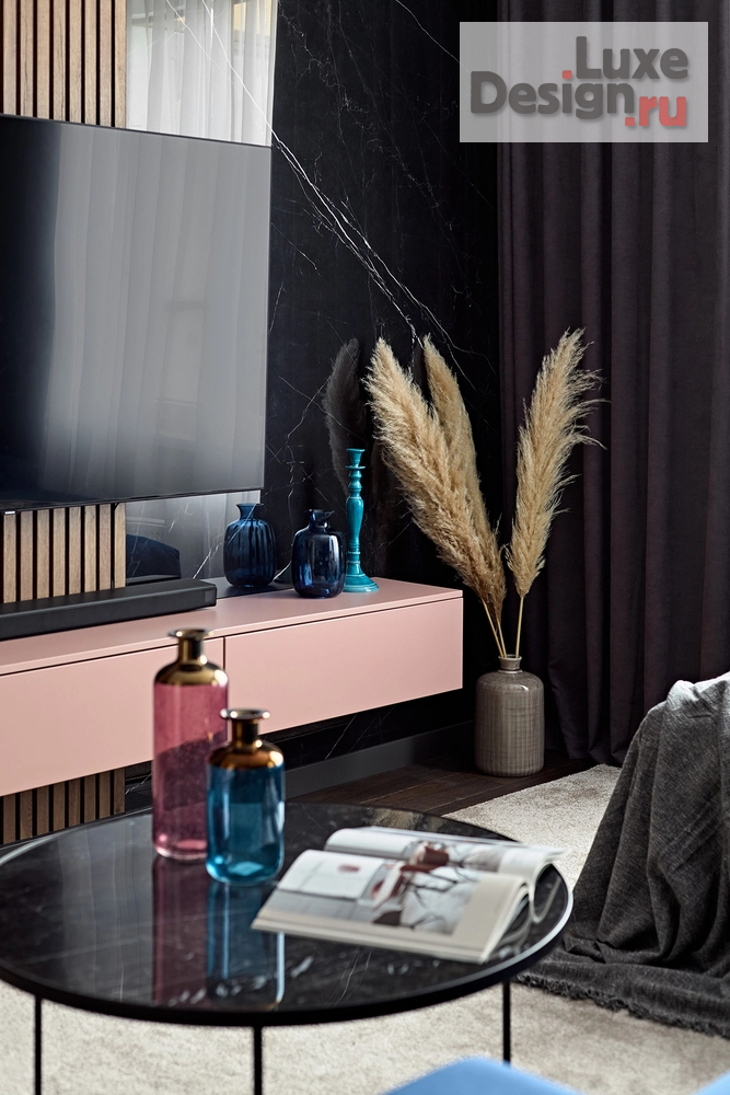 Дизайн интерьера двухкомнатной квартиры "Квартира в ЖК Ренессанс" (фото 6)