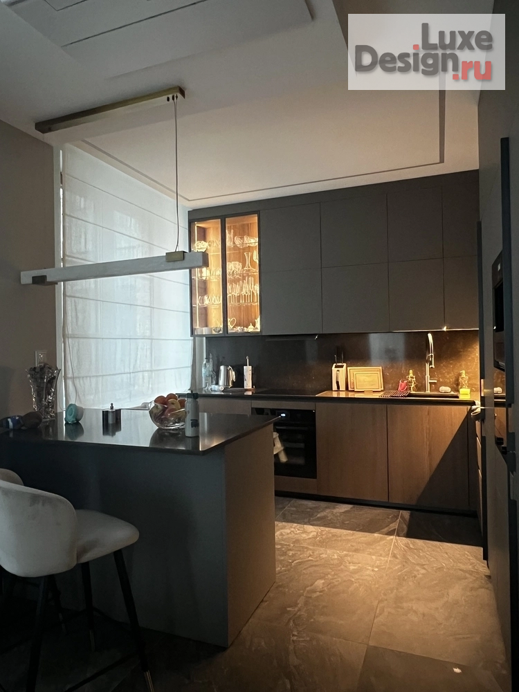 Дизайн интерьера квартиры "Неоклассика и высокие технологии" (фото 11)