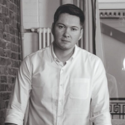 Дизайнер интерьера Кирилл Неустроев