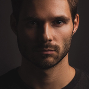 Дизайнер интерьера Андрей Смирнов