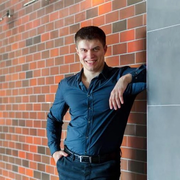 Дизайнер интерьера Быков Максим Максимович 